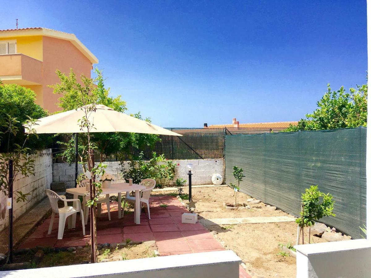 Apartament Victoria 150Mt From Beach Castelsardo Eksteriør bilde