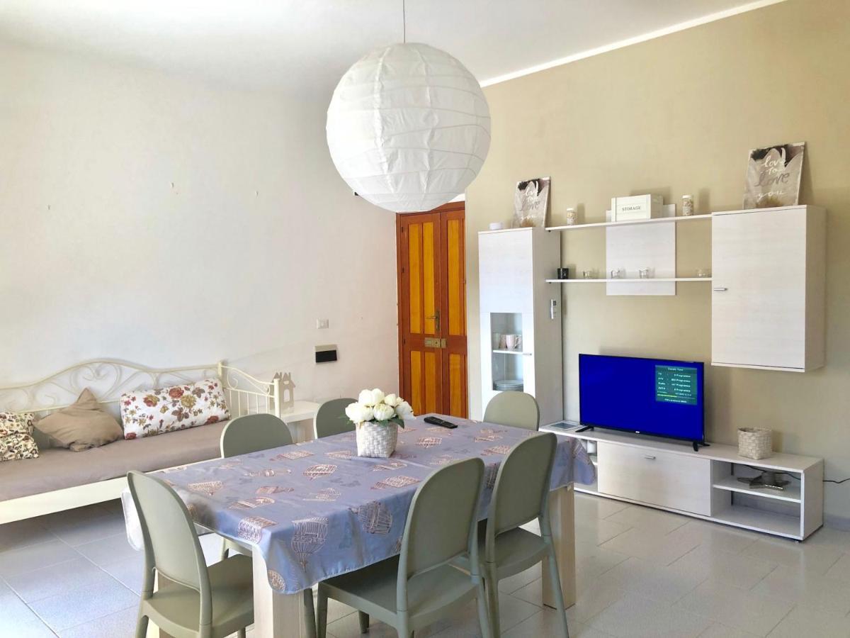 Apartament Victoria 150Mt From Beach Castelsardo Eksteriør bilde