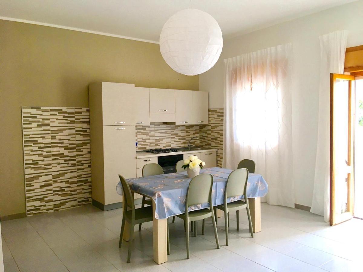 Apartament Victoria 150Mt From Beach Castelsardo Eksteriør bilde